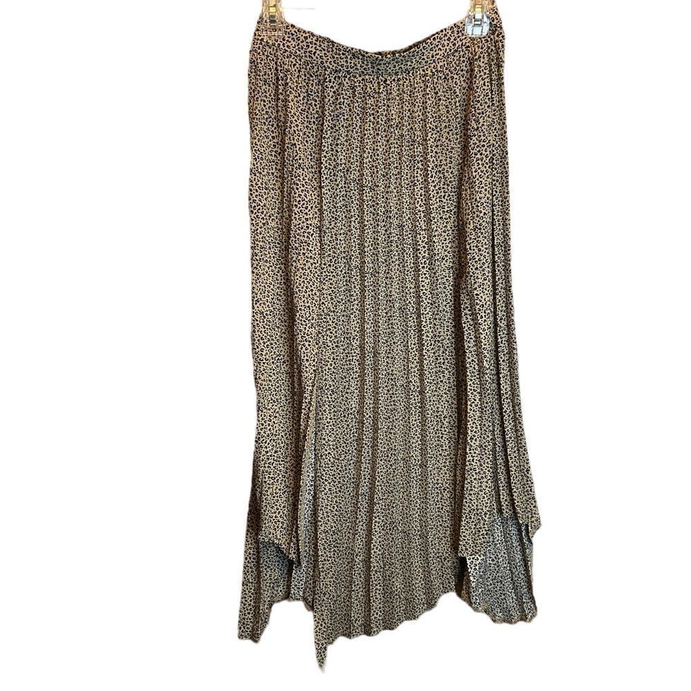 5 for $25🔥Size 8 Rosebullet Cheetah Print Asymmetrical Long‎ Line Skirt